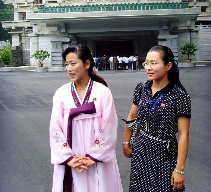 女人最喜欢的礼物有哪些(送外国客户的礼品有没有带有文化特色的)