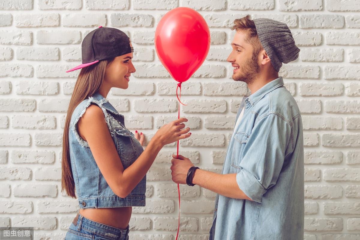 女生跟你说喜欢什么样的男生,现在的男生最喜欢哪种女生