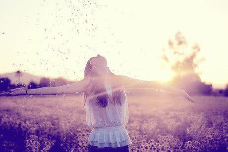 爱情情话短句,告诉女朋友多爱他的句子