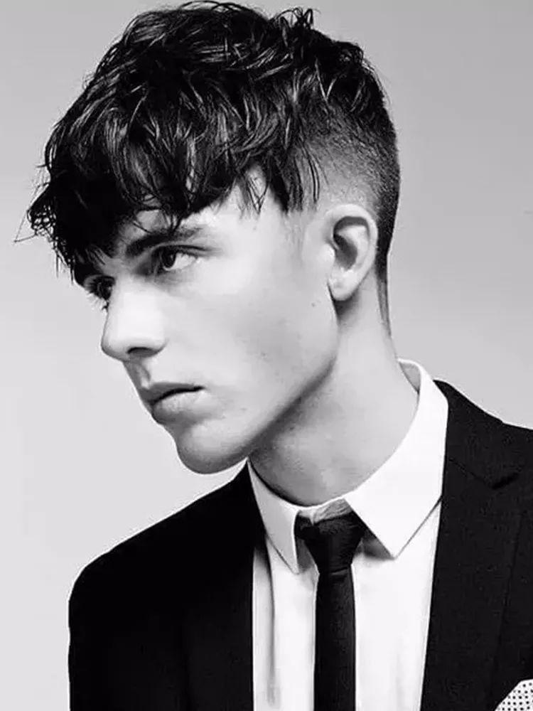 男生怎么变高,学什么技术可以让男人快速出人头地