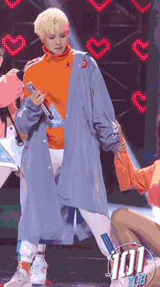 男生喜欢男生叫什么英文,man要大写字母