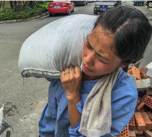 可以赚钱的软件一天赚100元在网上看有人发手机自动阅读