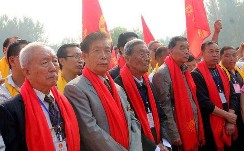 十五岁正常体重和身高是多少15岁156cm82斤算瘦嘛