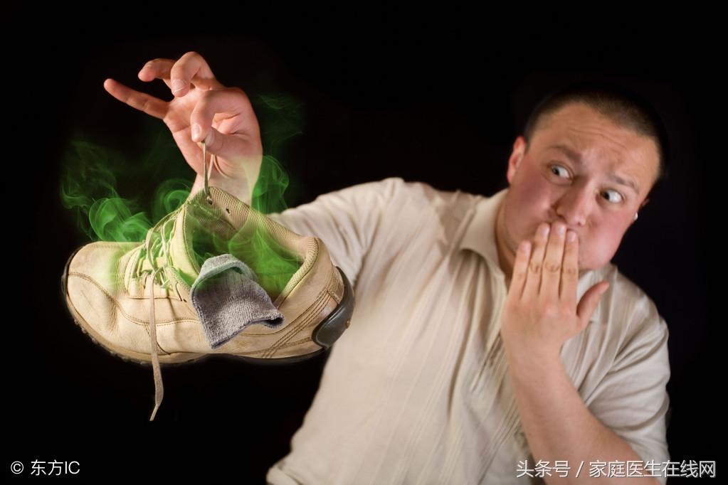 脚出汗多是什么原因怎么办,脚出冷汗是什么原因呢