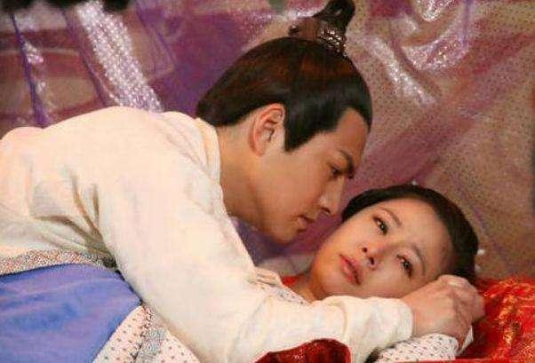 儿子13周岁没有一点发育变化孩子房间不许家长进去