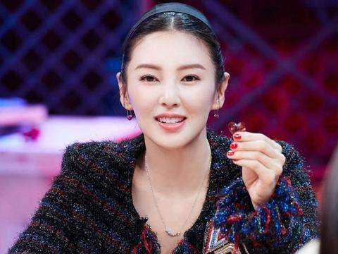 男人主动联系只发表情该不该回复,用表情回复别人