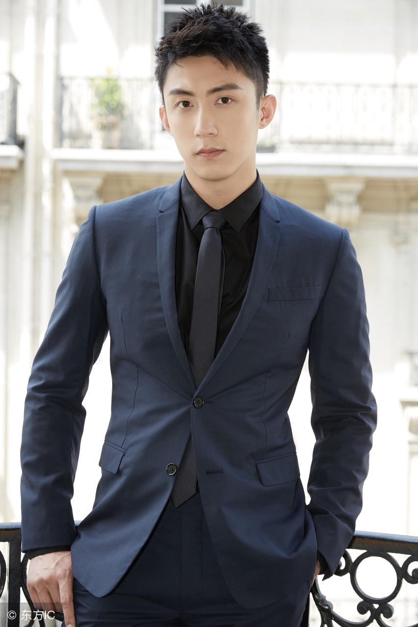 女生都喜欢多高的男生,女生有什么反应证明她喜欢你