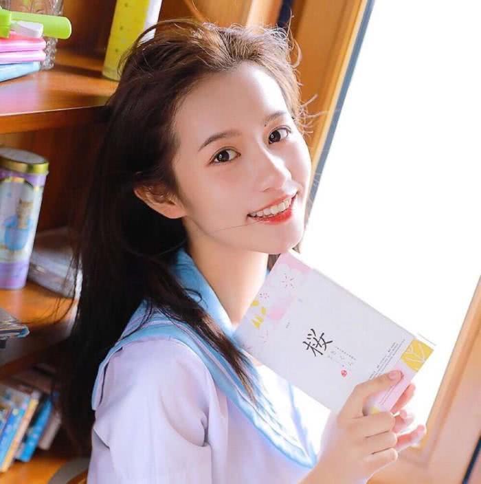 男生喜欢女生做什么行为可是为什么突然就不联系你了