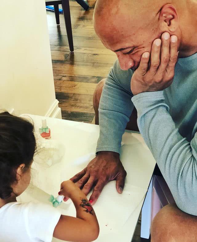 男生说好听的话哄女生回女生消息怎么回