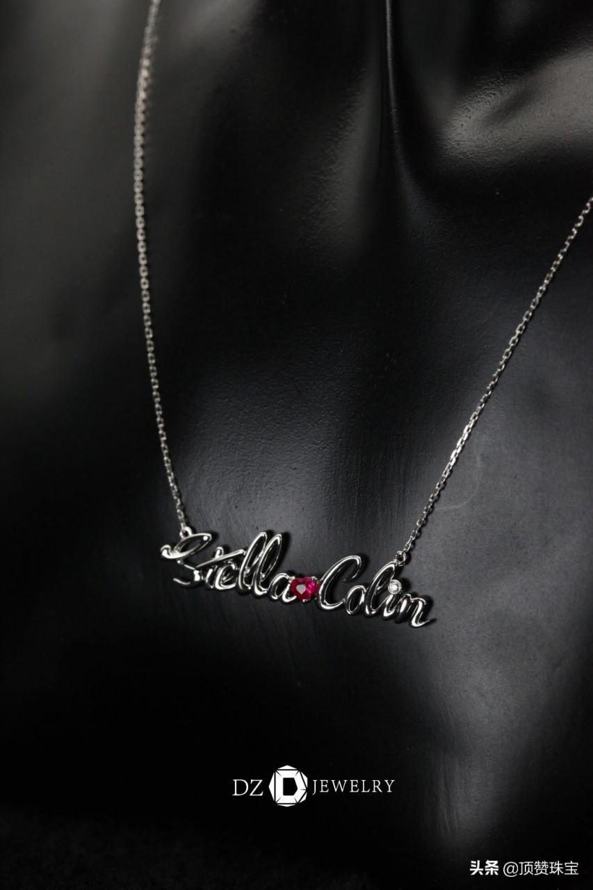 情侣名字超甜超宠溺那种英文情侣的英文单词