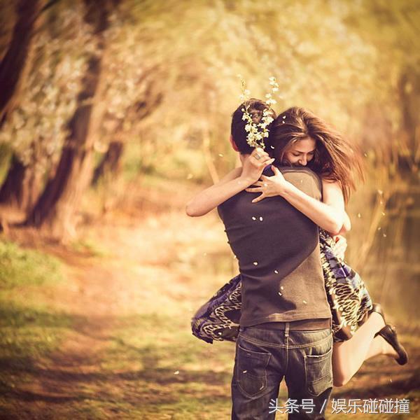 男人一般喜欢什么样的礼物合适,男人给女人送礼物是在乎的表现对吗