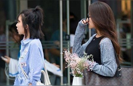 男生最喜欢女生穿什么样的衣服,男生一般喜欢穿什么鞋