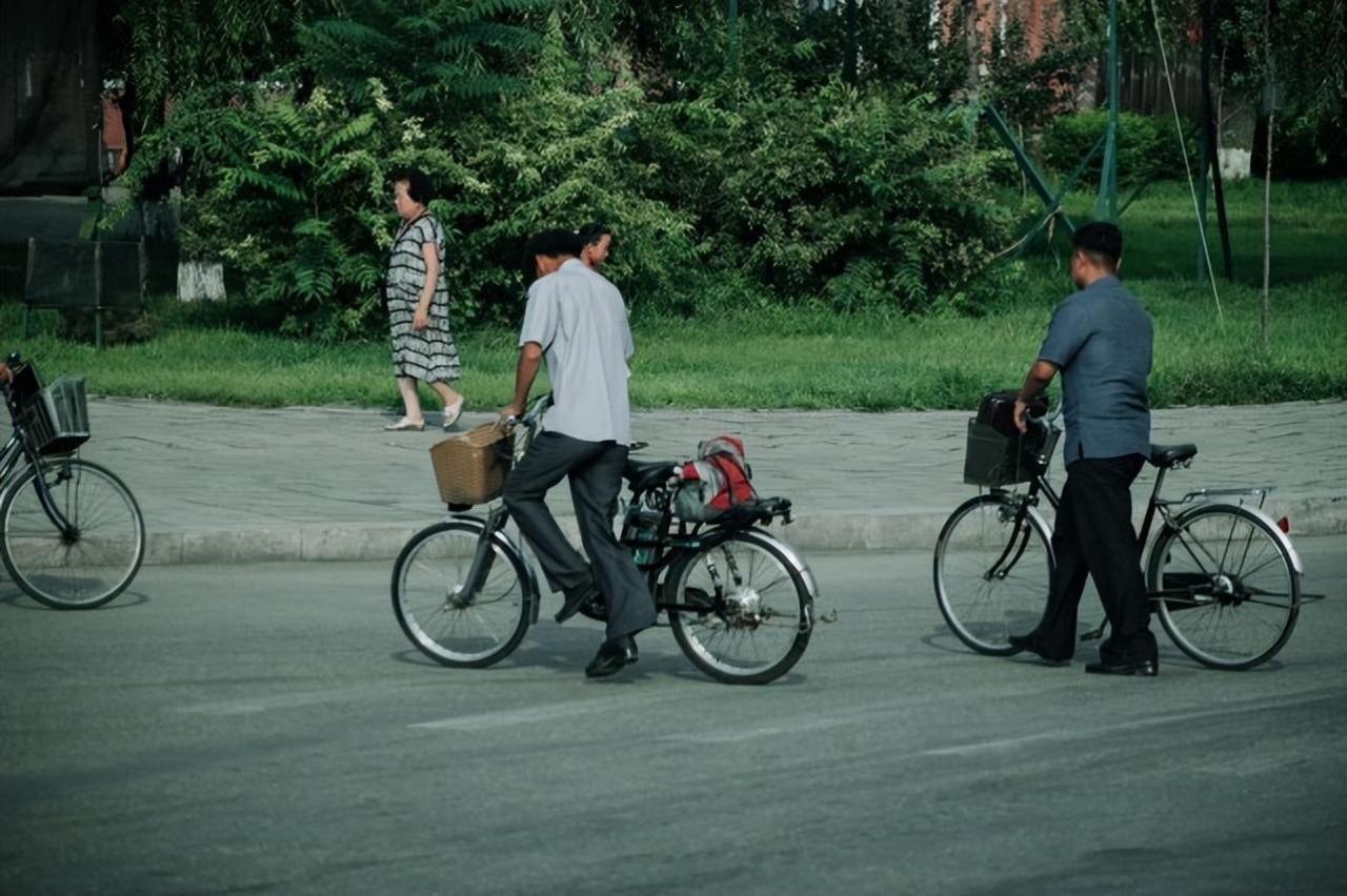 为什么男人喜欢小女孩男人都喜欢什么样的女人