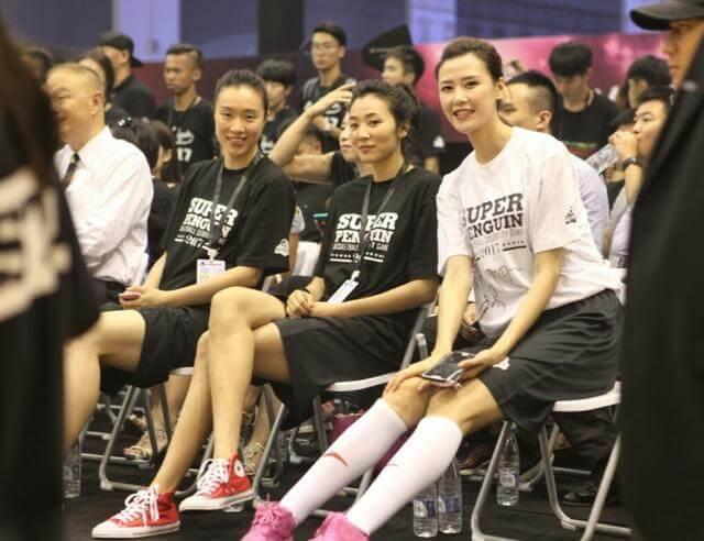 怎么夸美女长得漂亮夸女人长得好看