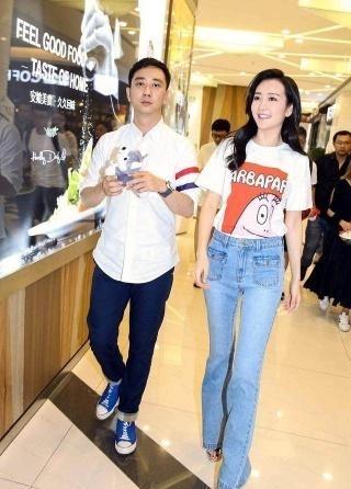 小学女生身高秒杀男生,女人穿高跟鞋真的很好看吗