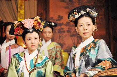 女儿都23岁了但她只喜欢女生你身边有30岁还没结婚的女性吗