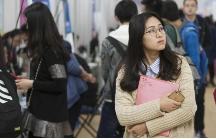 最受男生喜欢的女生职业排名图片哪个职业是大家比较羡慕的