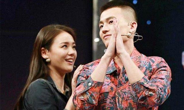 喜欢的女生有男朋友了怎么追回来发现暗恋的女孩有男朋友了