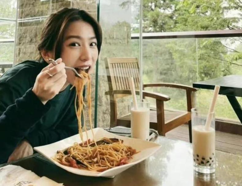 他喜欢做的事,而每次都能不被领导发现