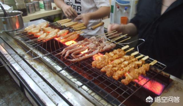 网络赚钱500一天,本人手里5000块钱，想每天赚400到500块有什么可以做的