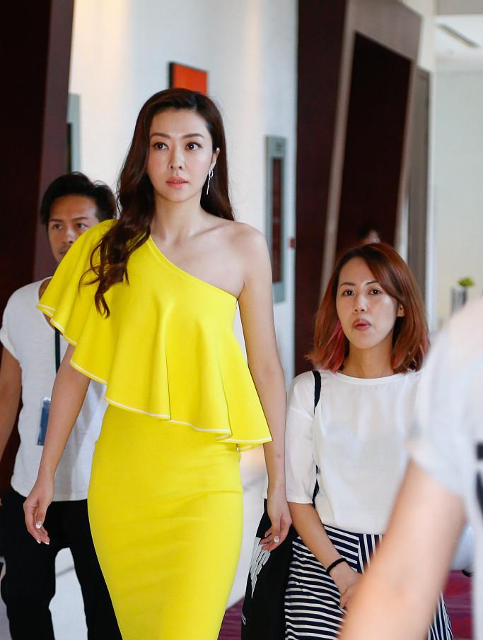 女孩148是不是太矮了呀图片初二148还能长高吗