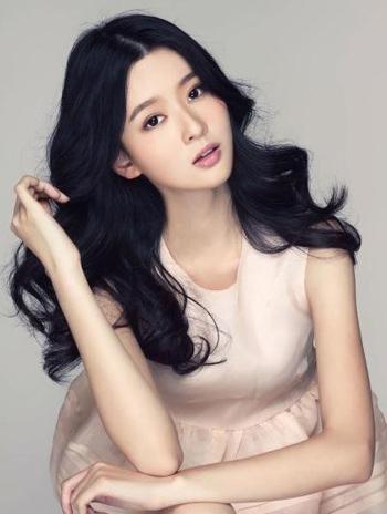 让很多男人着迷的女人,为什么有的男性特别迷恋女性