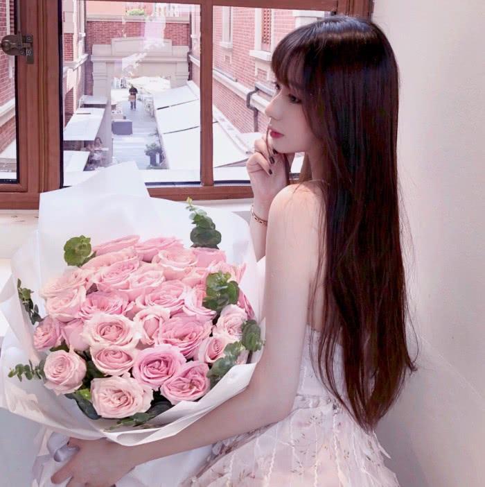 女孩喜欢被叫什么称呼女人要我叫姐姐什么意思