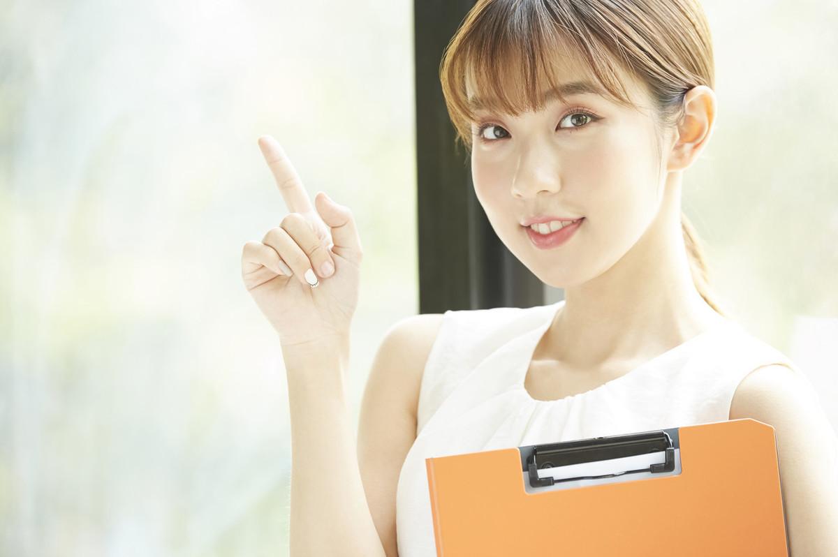 如何男生对自己有好感,不知道怎么跟男生聊天