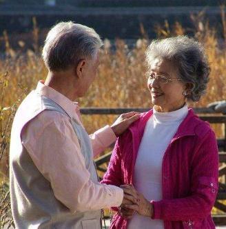 晚上睡不着看点害羞男人怎样回复会让女人念念不忘