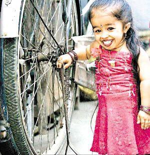 15岁正常身高体重,15岁女生正常多高