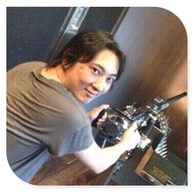 形容男人有品位的话,怎么去赞美别人衣服合身穿起来又好看