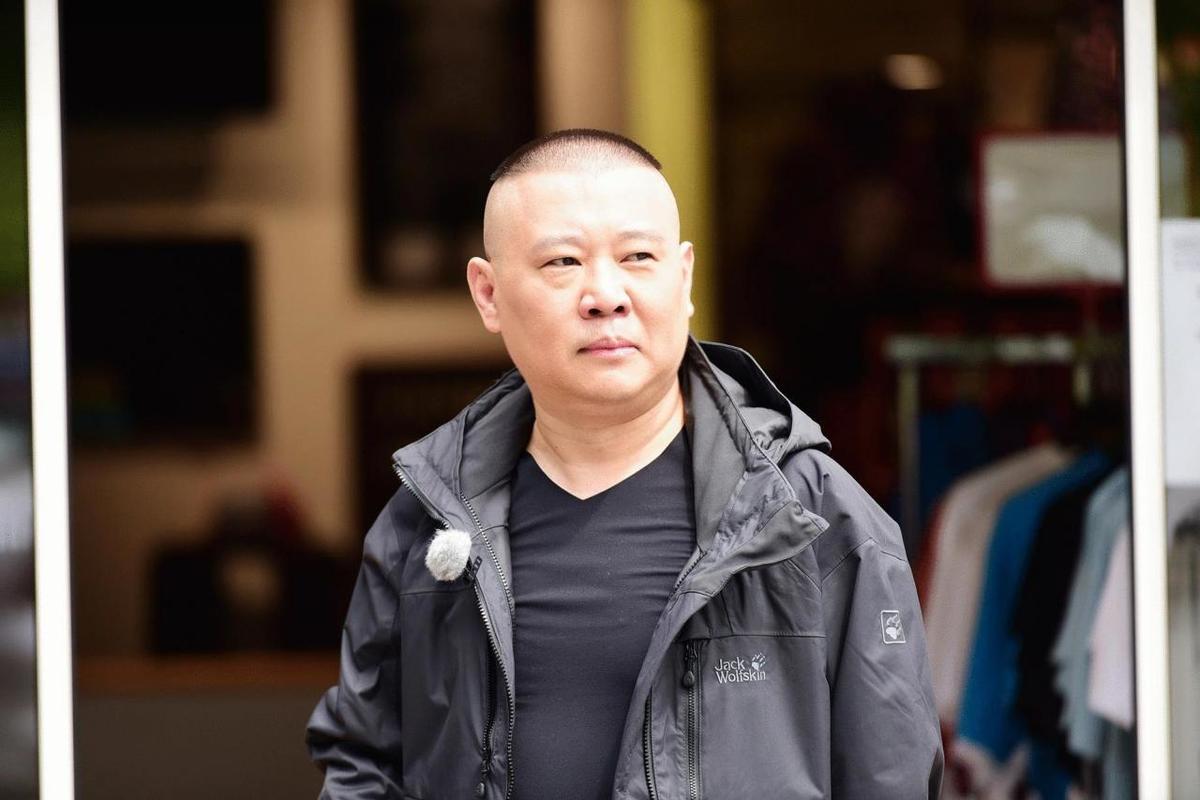 女人和男人在一起怼怼怼的,恋爱真美袁姗姗怒怼领导是第几集