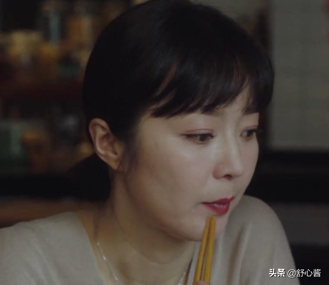 女性社会热点问题,江苏淮安一个班主任参加学生婚礼后