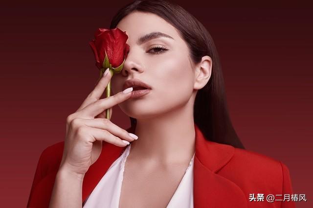 跟男孩子聊天怎么撩他怎么撩男友