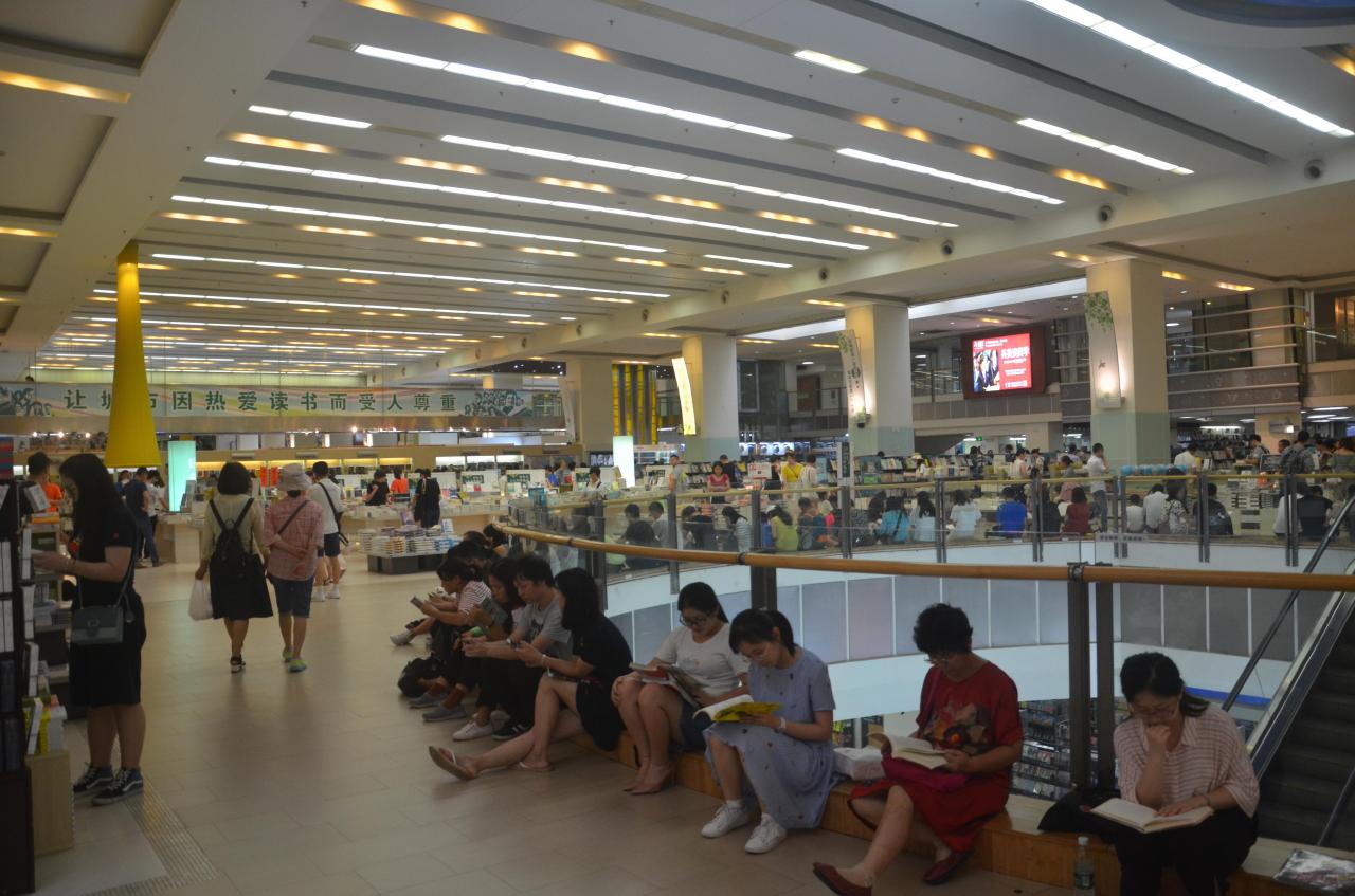 一公顷等于多少平方米平方公里和公顷怎么换算