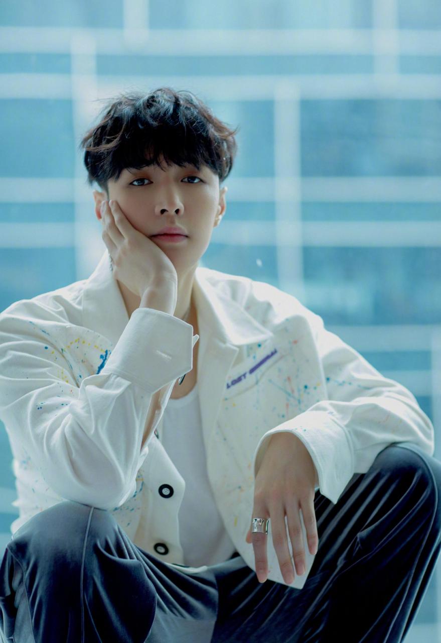 怎么让自己喜欢一个男生女生如何追一个心里有喜欢的人的男生