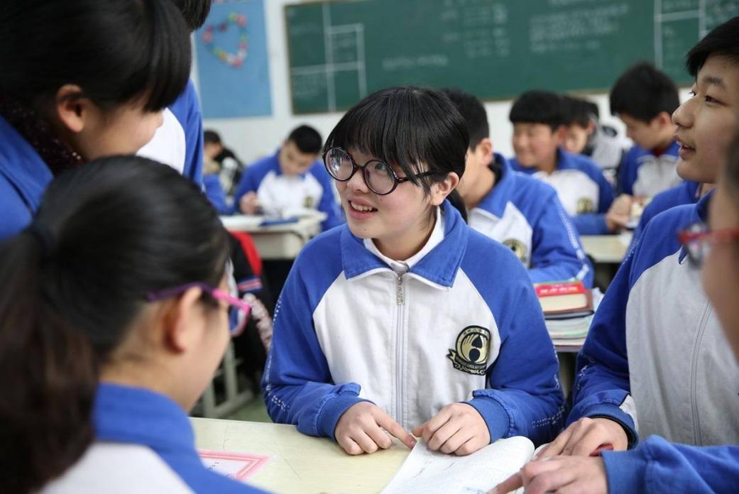 男生喜欢你的表现学生如何分辨一个人真的爱你