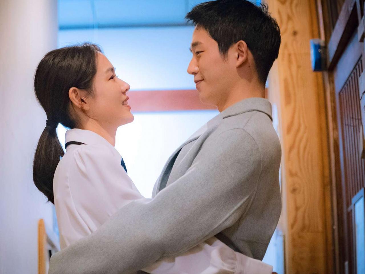 女人喜欢听的话包括哪些内容女孩爱上一个男生后