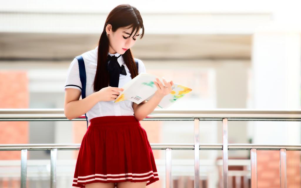 男生真心追求女生的表现你是如何看待有些人在追求女生时给她花钱的这件事情的