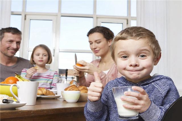 怎么样才能让孩子长高个子,男孩在大概多少岁的时候会猛长个子