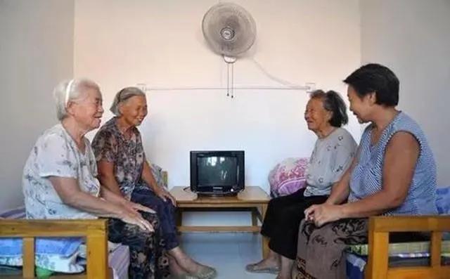 男人心里一旦住进了一个人一个男人可不可以不要尊严的爱一个人