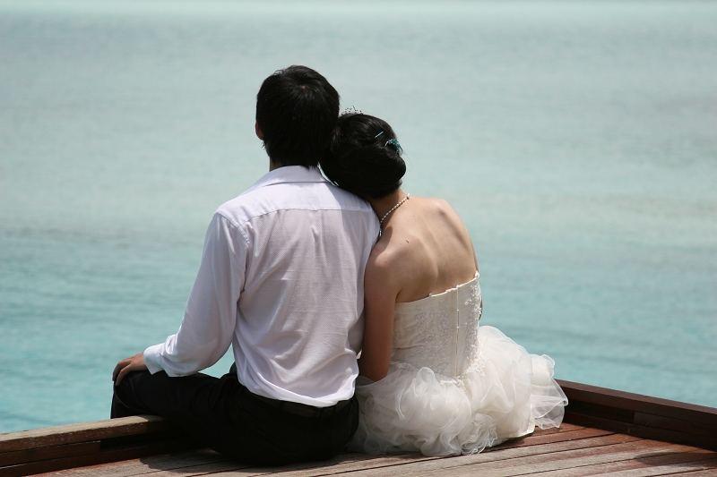 50岁男人找小三标准五十多岁的女人遭遇老公出轨