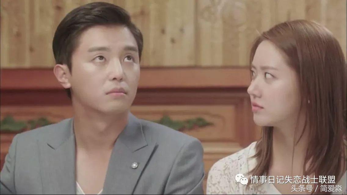 哄女朋友检讨书1000字,怼女孩子生气了怎么办