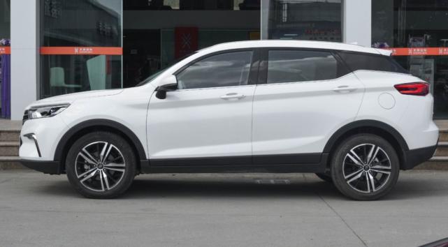 15岁163cm还能长多高女生身高多少算正好