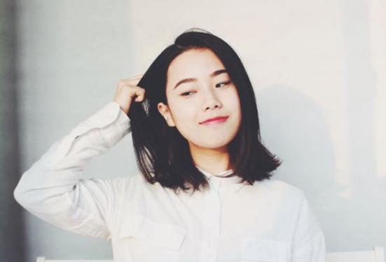 一个男生喜欢一个人的表现,如果一个男生喜欢女生