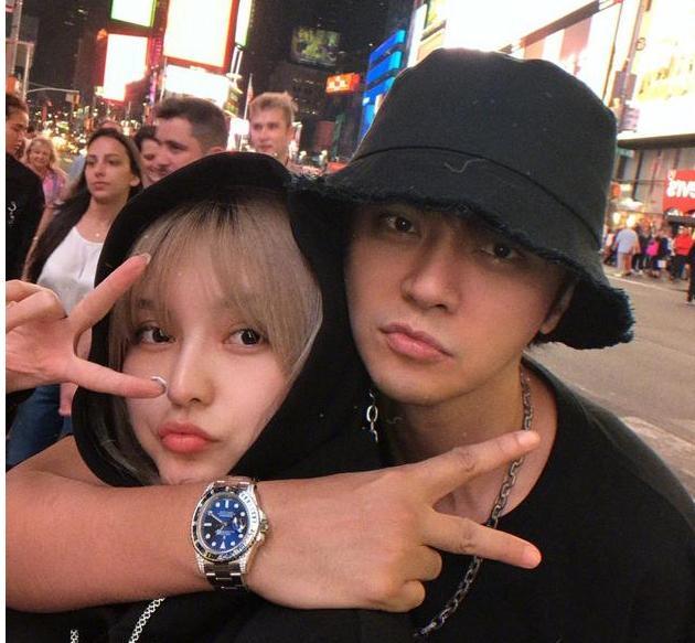 三个字的歌名女生唱的,歌名带有爱情歌词还有三个字重复的歌曲