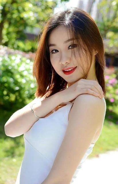 漂亮美女有没有很好看的女生头像呢