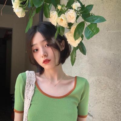 女生用什么昵称好听四个字女生群昵称好听一点的