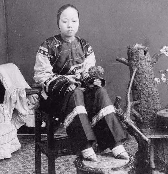 15岁女生喜欢一个男生怎么办怎么改变这样的心态