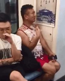 睡不着就看为什么我一遇到一点小事就会把事情放大化